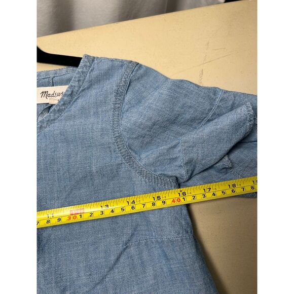 Madewell blue chambray short sleeve top with a back tie detail XS - Picture 5 of 7